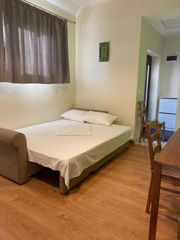 Casa ,,Twin Apartments ‘’ Giroc room 4