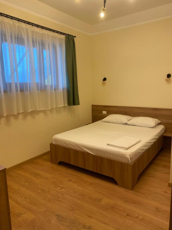 Casa ,,Twin Apartments ‘’ Giroc room 5