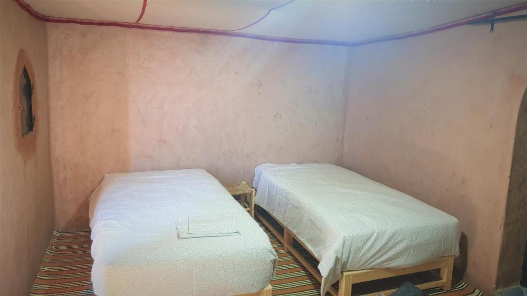 Camp under the stars room 3
