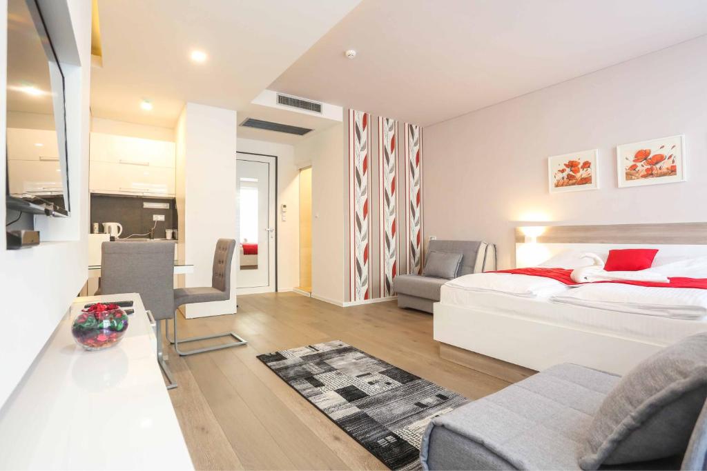 Urban Apartments Strossa room 1