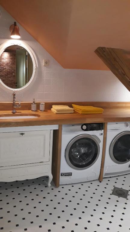 Vanalinna apartement room 4