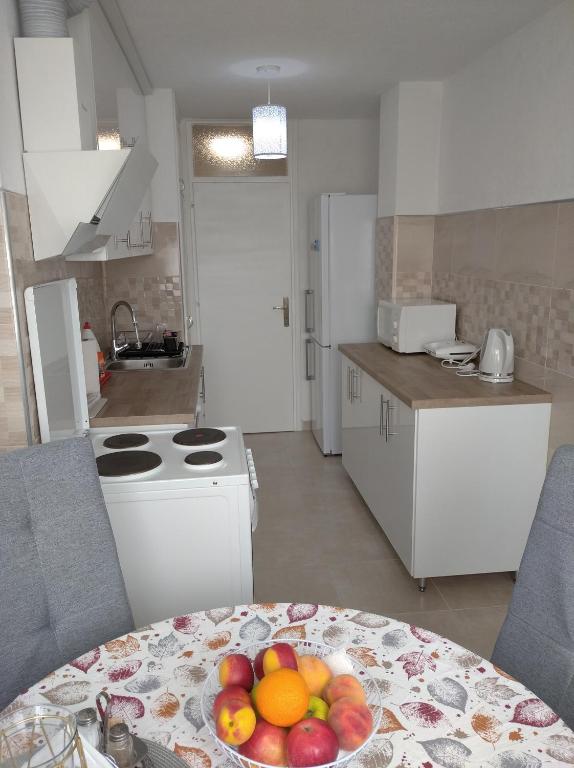 Apartman Nova Varos room 5