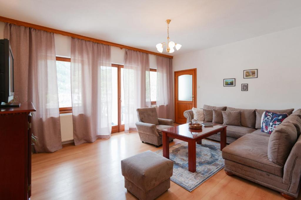 Villa Old Town Stolac room 5