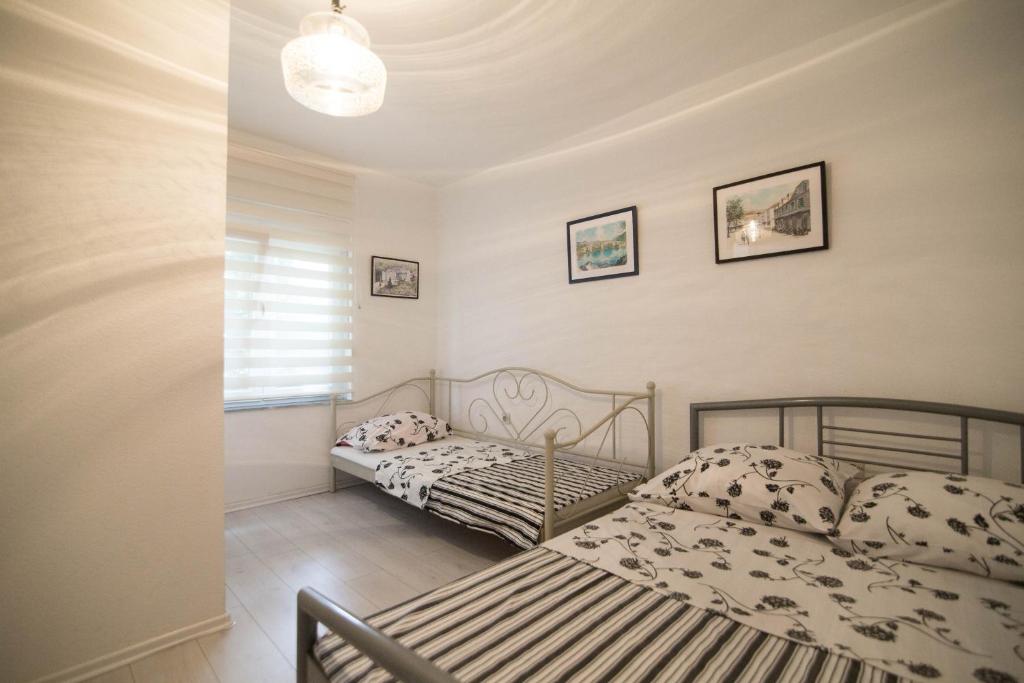 Apartman Vukojevic room 6