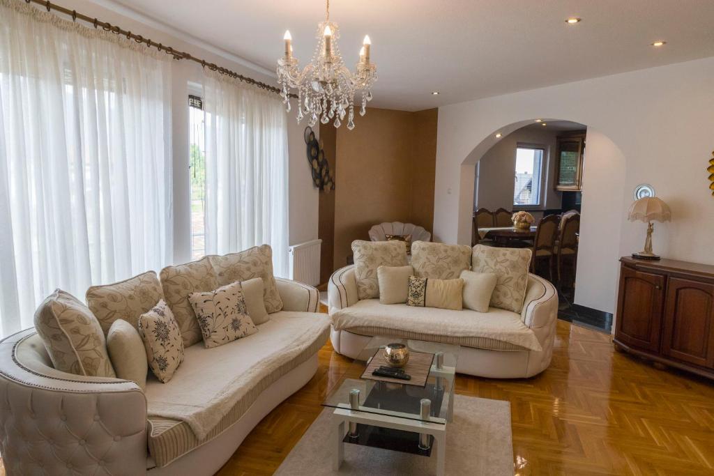 White Pearl Luxus Apartment room 2