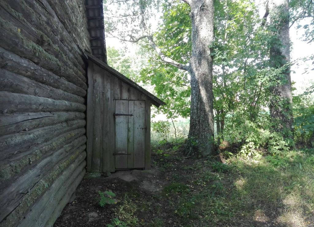 Wild Lake Korgemäe room 6